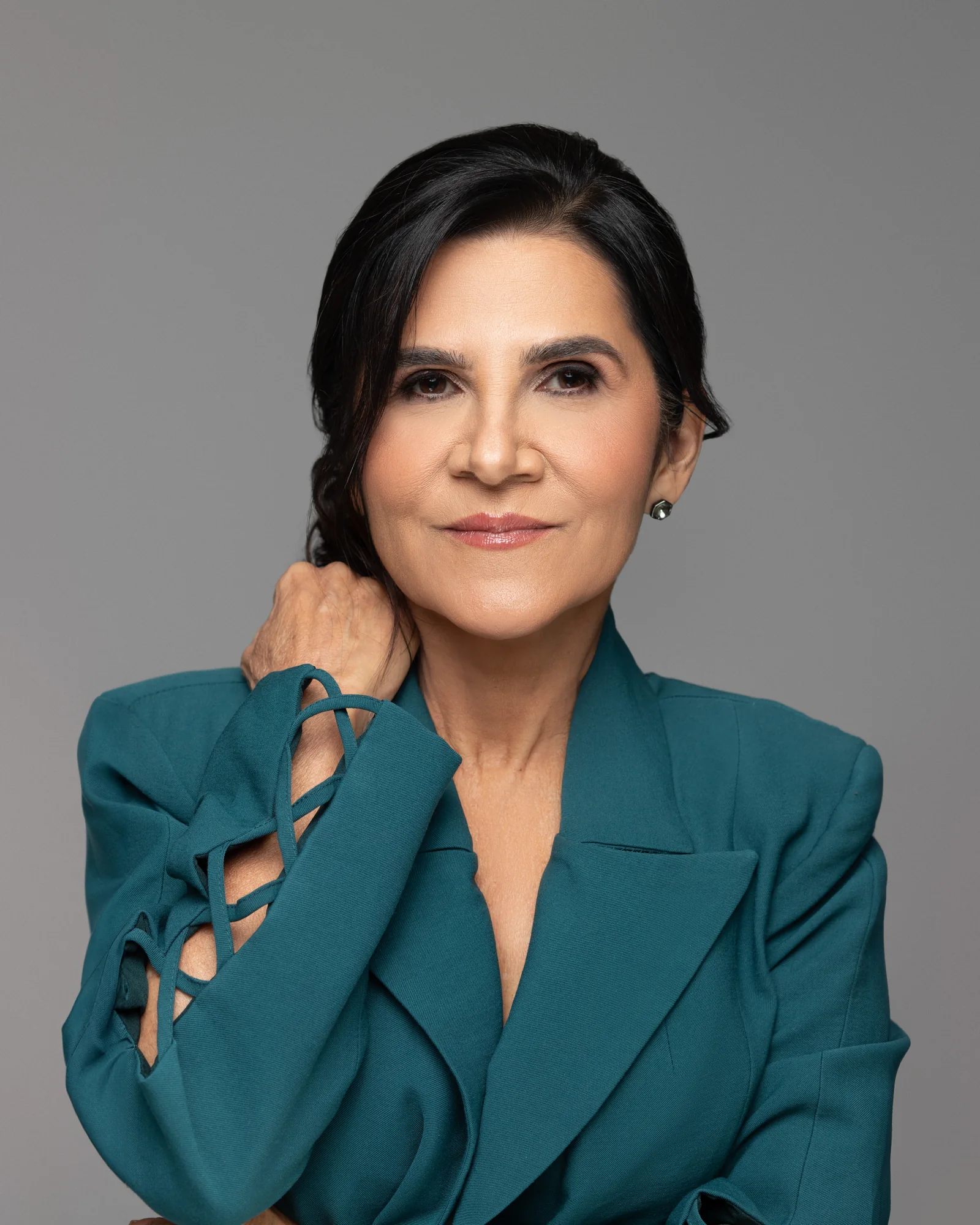 Dra. Fathima Oliveira